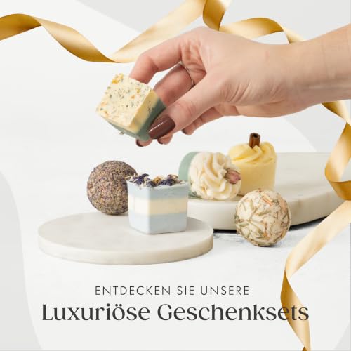 Foto von Satin Naturel 7 Luxuriöse Bio Badebomben, Wellness Geschenkset
