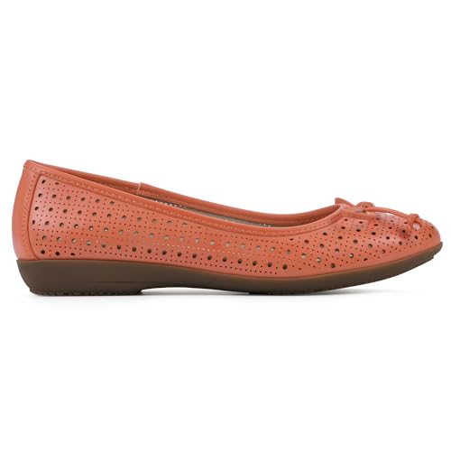 Image of CLIFFS BY WHITE MOUNTAIN Women's Cheryl Cushioned Ballet Flat
