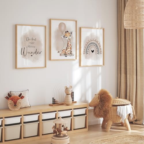 MeinBaby123® I obrazy do pokoju, zestaw 3 plakatów DIN A4, dziecięcy dekoracje ścianowe, dla dziewcząt i chłopców, plakat ścienny premium (żyrafa i balon w kolorze beżowym)