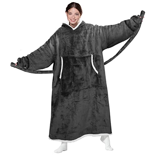 Top 10 Best Wearable Blanket For Men [Experts 2023 Reviews]