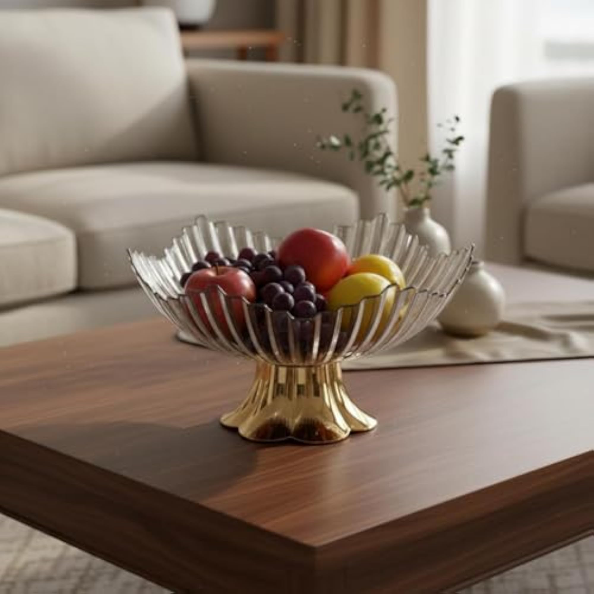 Light Luxury Design Pedestal Fruit Bowl, Petal Shape