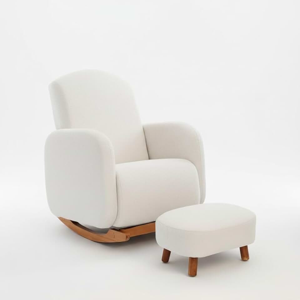 Poltrona/Cadeira Orgânica de Amamentação, Base em Madeira Tipo Canoa, Estofado Off White com Balanço, para Maternidade- SANMOV