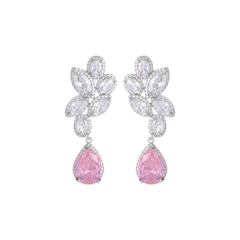 Boucles d'oreilles moissanite scintillantes pour révéler votre éclat intérieur