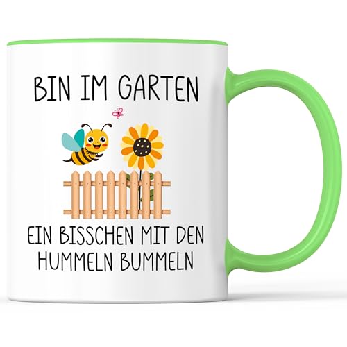 Tasse mit Spruch Bin im Garten mit den Hummeln Bummeln Becher Gärtnern Gärtner Gärtnerin Hobbygärtner - lustiges Geschenk - Kaffeebecher als Geschenkidee - Kaffeetasse 330ml - Weiss-Grün