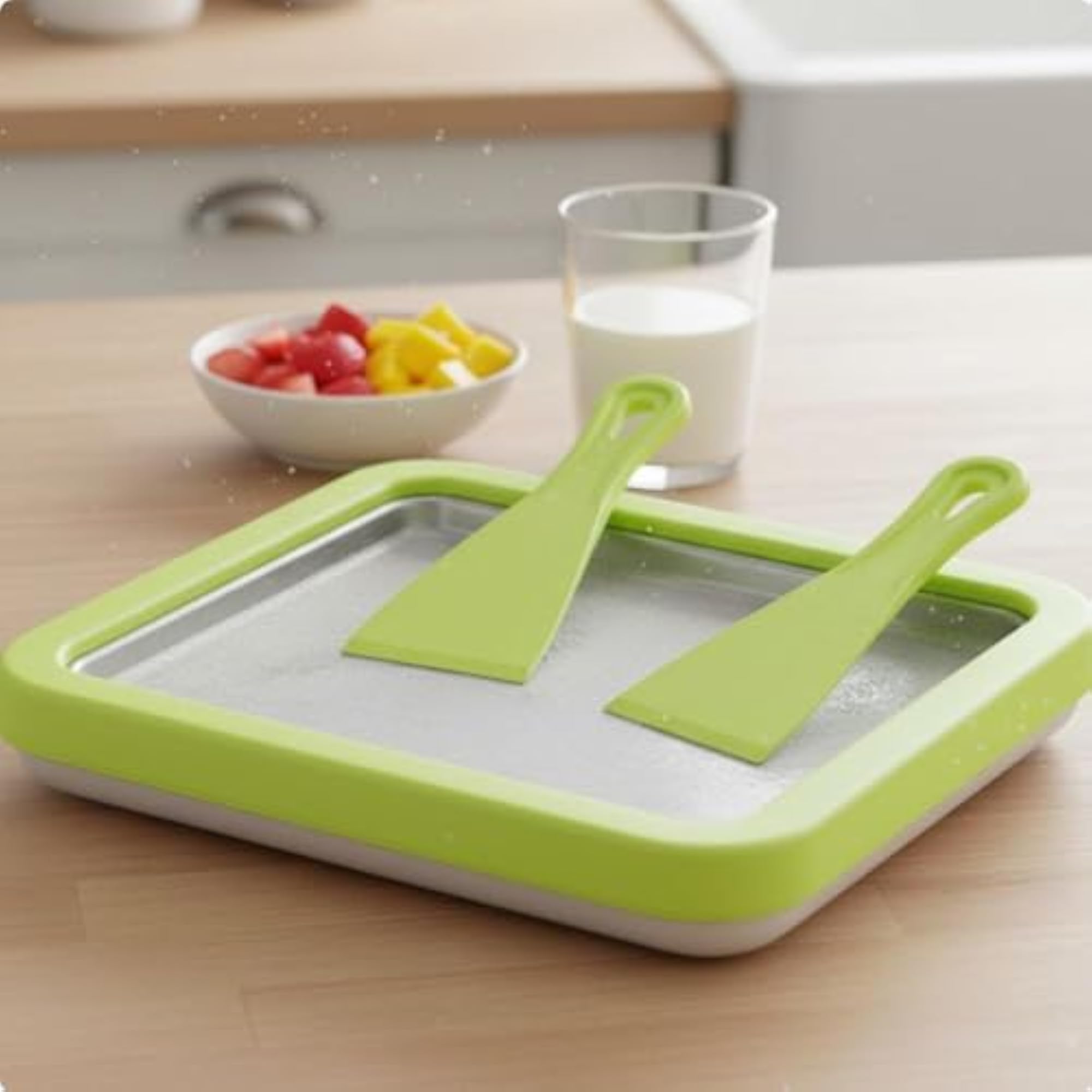 Chilled Yogurt Plate for Cold Dessert Rolls