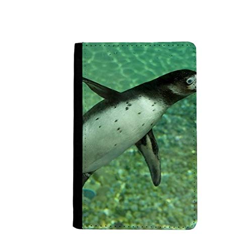 Étui portefeuille passeport motif pingouin mignon et compact