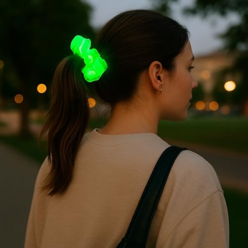 Scrunchie verde tela satinada con tres modos de luz intermitente 5