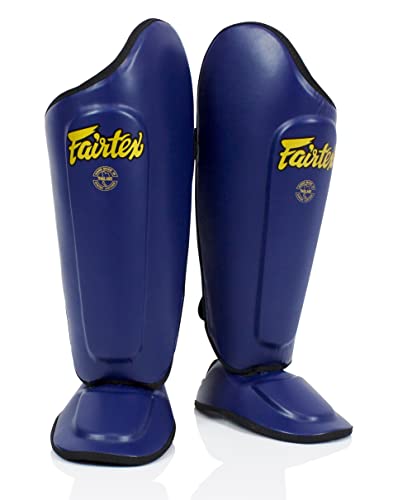 Fairtex SP8 ムエタイ すね当て メンズ レディース キッズ | シンテックレザー製シンガード プレミアム 軽量 耐久性 | 拡張された側面保護 (ブルー/S)（Amazon）