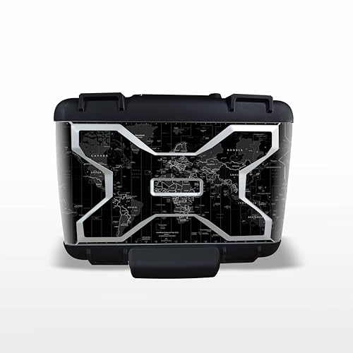 Materiale adatto per superfici lisce, rigide, piane, curve, moderatamente bombate, non gommose e non porose. Kit prespaziato senza fondo trasparente, volendo verniciabili anche con vernice trasparente (ma non necessariamente). In caso di rimozione per errato posizionamento o per cambiare tipo di adesivo, basterà scaldarlo con una pistola termica da carrozzeria per rimuoverlo senza danneggiare la superficie delle tue valigie.