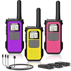 AWANFI 3 Piezas Walkie Talkies Recargable, Walkie ...: Walkie Talkie Recargable: Cada AWANFI walkie talkie está equipado con una batería recargable de iones de litio de 1200mAh que garantiza una larga duración de la batería. Con el cable de carga USB 3 en 1 incluido, se puede cargar rápidamente por múlti...