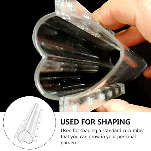 YARDWE Vegetable Growing Molds, 2pcs Fruit Growth Molds Cucumber Mold Fruit Shaping Molds Fruit Growing Molds Shaping Tool for Garden Yard (Heart Shape)