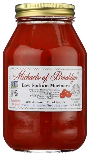 MICHAEL'S OF BROOKLYN Low Sodium Tomatoes & Fresh Basil Pasta Sauce, Non-GMO Free, Gluten Free, and Yeast Free | Tomato Sauce made with Fresh Basil, Garlic, Olive Oil & Parsley - 32 oz (Pack of 2)