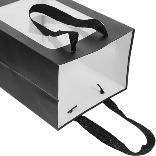 Paquet présents à fenêtre original pour emballer des cadeaux d'anniversaire avec style