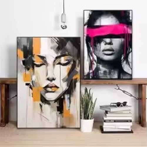 Tableau femme visage noir blanc rose pour créer un cocon intime et élégant dans votre salon