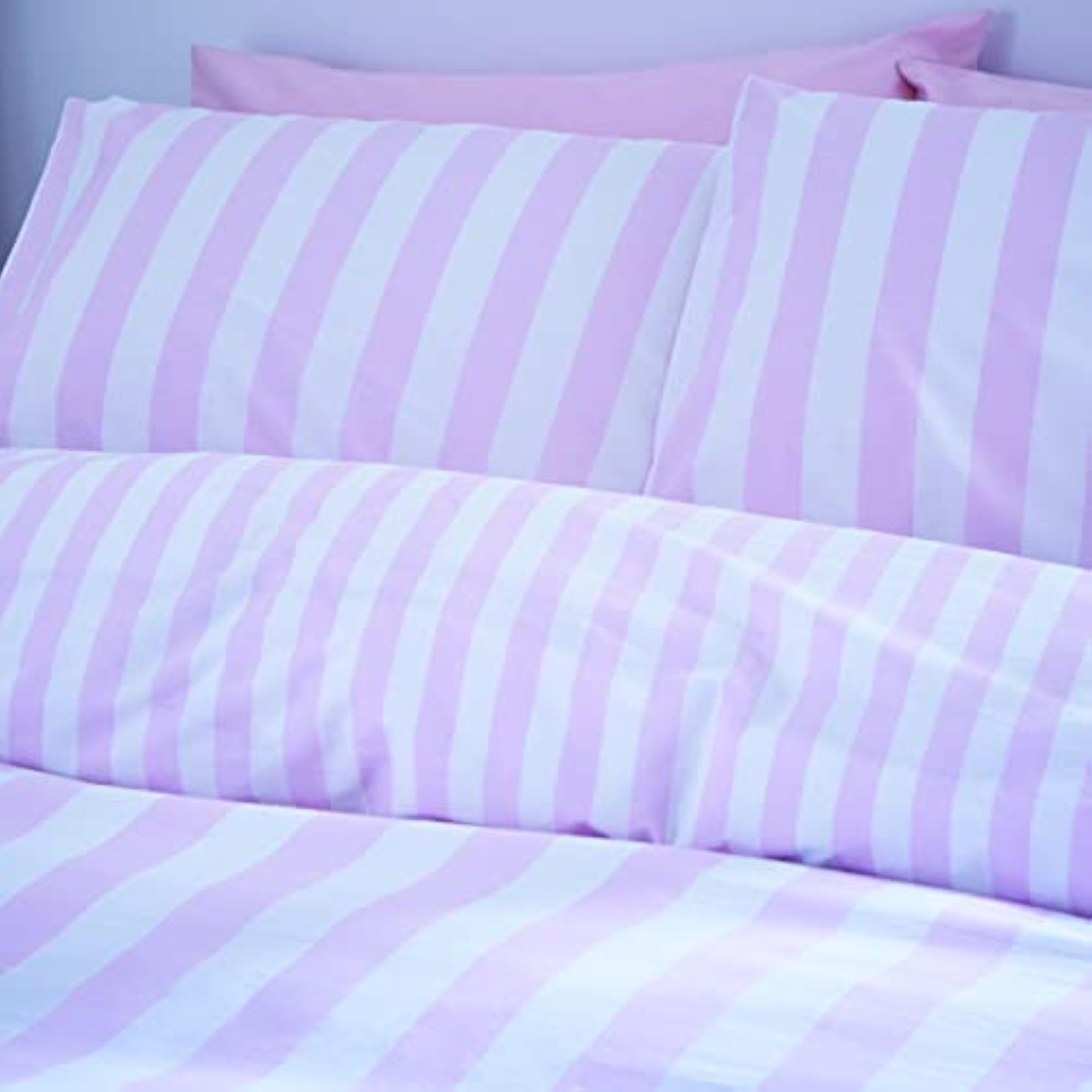 Bedding Stripe Tease Reversible Double Duvet Cover Set