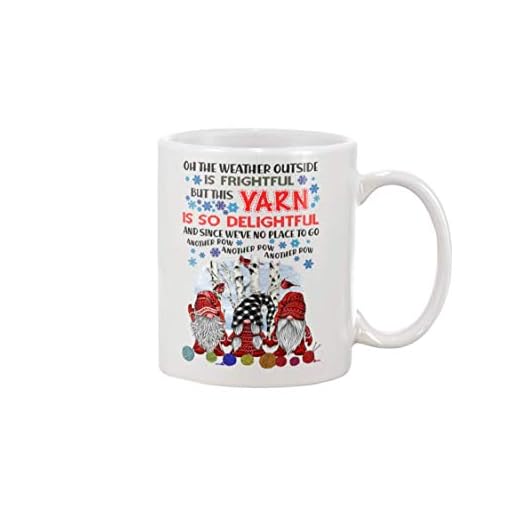'This Yarn is So Delightful Three Christmas Gnomes' konsttryck 3,25 dl keramisk kaffemugg kardinal fågelmugg, julmugg, familjekänslemugg, bästa mugg, stickmugg