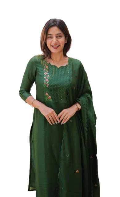 Image of Women Cotton Kurta Pant Set with Chanderi Cotton Dupatta | 3-Piece Straight Fit 3 /4 Sleeves Kurta with V-Neck | Ethnic, Festive & Casual Wear for Women| 3 Piece Set