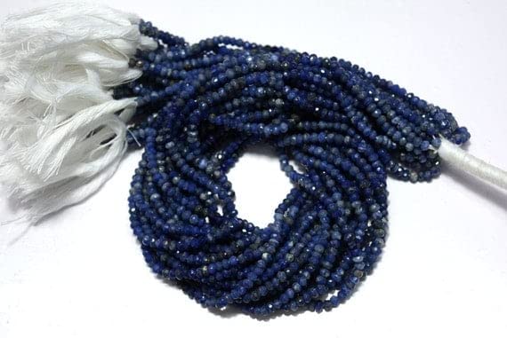 Perles sodalite 3.5mm de style bohème pour composer vos bracelets d'été