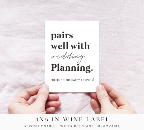 Ideas de regalo de compromiso originales: etiquetas personalizadas para vinos 2
