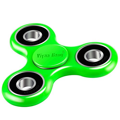 viyaabang Tri Spinner, Hand Spinner,Tri-Spinner Toys for Adult and Kids, ADHD,and Anxiety.(Green)