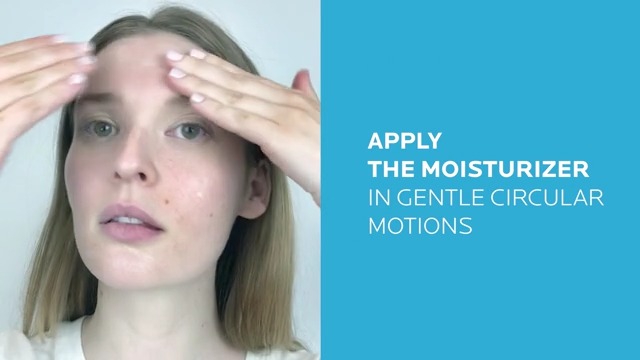 La Roche-Posay Toleriane Double Repair Face Moisturizer, Daily Moisturizer Face Cream with Ceramide & Niacinamide for All Skin Types, Immediate Comfort & Long Lasting Hydration, Fragrance Free