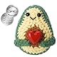 Camptrip Pocket Hug Avocado Strickwolle Avocado Kuscheltier mit Glücksbringer Positive Geschenke für Erwachsene und Kinder Motivationspuppe mit Energiekarte als Mutmacher Geschenk