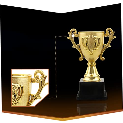 INOOMP 2 Pçs Torneios Jogos Em Casa Figura Meninos Prêmios Decoração Colorida Para O Troféu Brilhant