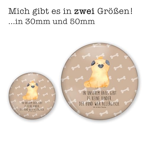 Mr. & Mrs. Panda 50mm Button Mops Krone - Geschenk, Hundemotiv, Hunderasse, allergisch, Anstecknadel, Hund, Haustier, Hundebesitzer, Hundebesitzer.