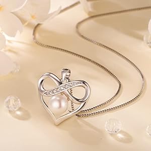 Pearl necklaces Gifts for women gifts for mom gifts for wife gifts for grandma gifts for her gifts Valentines Day gifts Mothers Day Gifts Christmas day gifts Birthday Gifts Anniversary