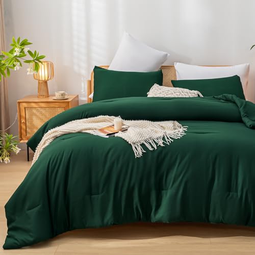 Image of weigelia Queen Comforter Set Boho Emerald Green Comforter with 2Pillowcases Soft Microfiber Dark Green 3 Piece Bedding Comforter Set for All Season