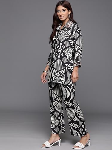Image of Varanga Women Lavender Floral Printed Cotton Co-Ords