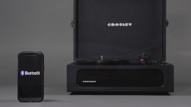 Amazon.com: Crosley CR8017B-TA Voyager Vintage Portable Vinyl