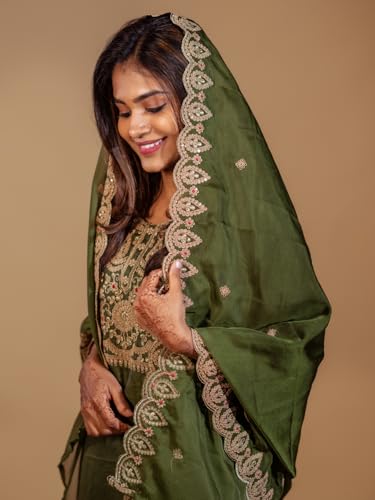 Image of VredeVogel Women's Silk Blend Embroidered Kurta with Pant & Silk Chiffon Dupatta Set