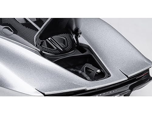 Modelo Autoart Speedtail Plata Supernova 1:18 miniatura 3
