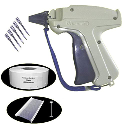 Pokornys - Etikettierpistole Arrow 9S Standard im Set mit 5 Ersatznadeln + 1.000 Heftfäden Standard 40mm + 1.000 Kartonetiketten 30x45mm - Heftpistole zur Befestigung von Preisschildern an Textilien Cover