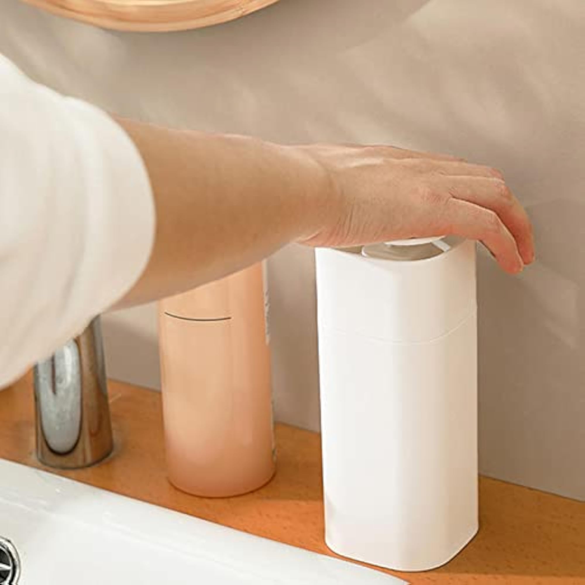 Push Down Pump Dispenser Hand Soap Pump for Toilets
