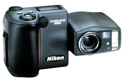 Preisvergleich Produktbild Nikon Coolpix 990 Digitalkamera