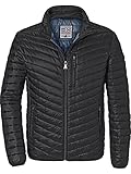 MUST HAVE: Modern diagonal abgesteppt, Stehkragen und sportlich bis zur Hüfte geschnitten - diese Jacke ist ein Must Have!