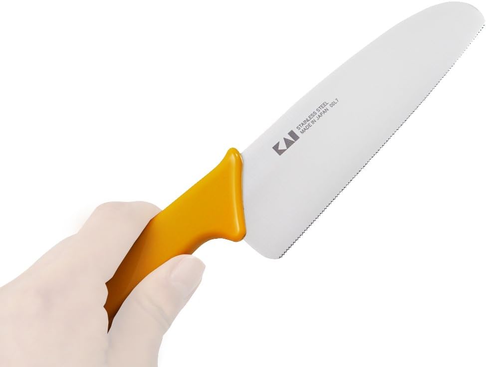Amazon 貝印 Kai こども包丁 リトルシェフクラブ ギザ刃 ウサギ イエロー 日本製 Fg5001 子ども向け包丁 オンライン通販