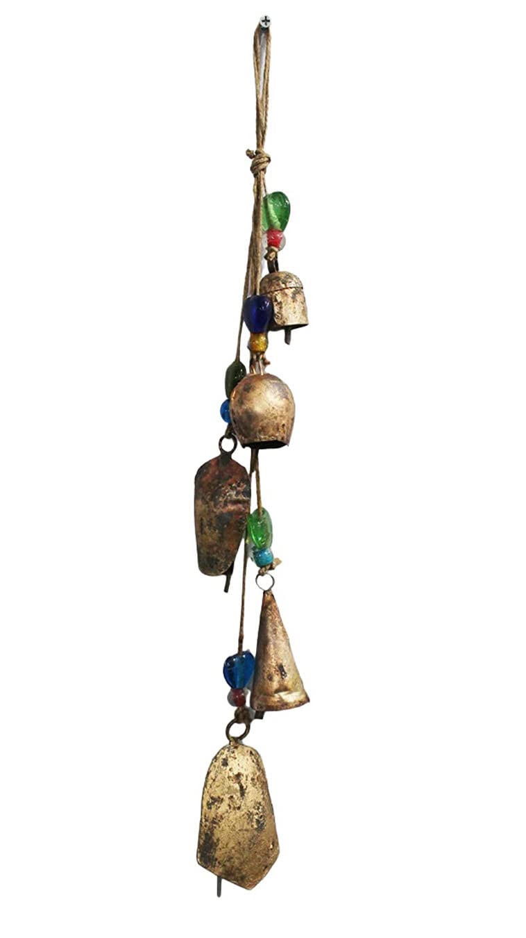 Carillon éolien rustique Mango Gifts en fer vieilli avec 5 cloches et perles 50 cm