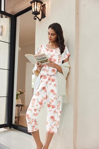 Image of Ekouaer Women's Capri Pajama Set Short Sleeve Mumu Pjs Pleated Top Capri Pants with Pockets Sleepwear Lounge Set