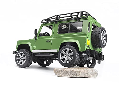 Bruder Toys Land Rover Defender Station Wagon #TOP3