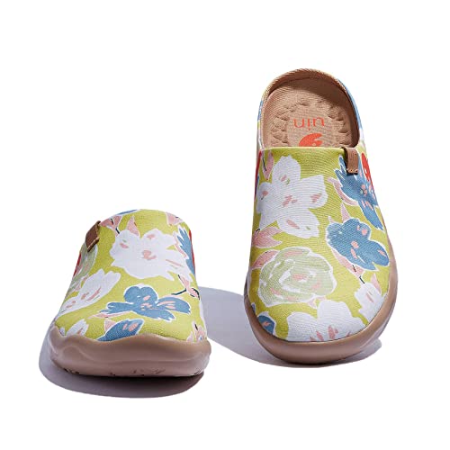 Image of UIN Slipper Woman Travel Art Painted Shoes Wide Toe Casual Home Slip On Mules Malaga