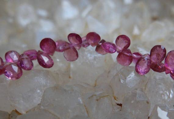 Briolette tourmaline rose rubelite poire facettée pour création bijou perle naturelle lot de 10