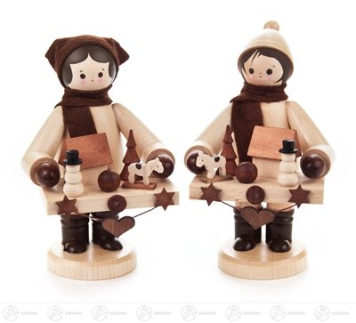 Rudolphs Schatzkiste Weihnachtliche Miniatur Striezelkinder groß Natur (2) Breite x Höhe x Tiefe 6 cmx11,5 cmx7 cm NEU Erzgebirge Weihnachtsfigur Holzfigur