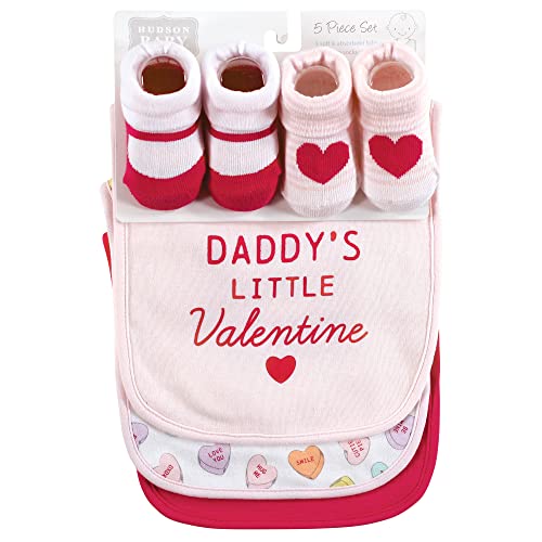 Image of Hudson Baby Unisex Baby Cotton Bib and Sock Set, Be Mine Valentine, One Size