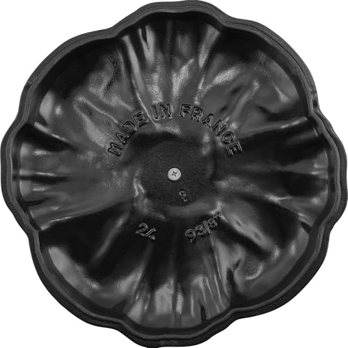 Image of STAUB Cast Iron 3.5-qt Pumpkin Cocotte with Stainless Steel Knob - White Truffle
