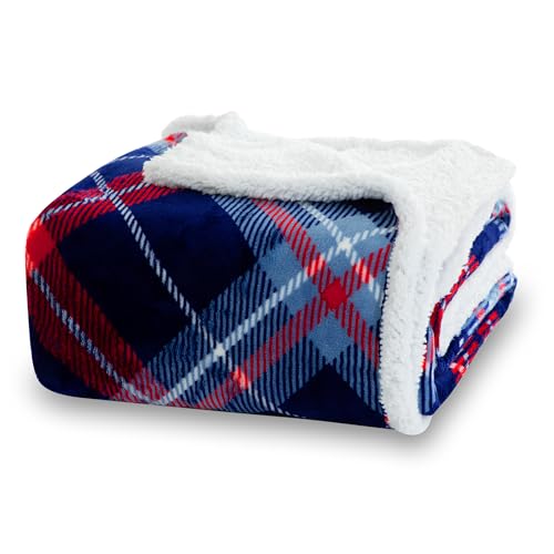 Winthome Manta Gruesa Cálida, Plaid Sofa Cama Suave y Esponjosa, Mantas Polar Sherpa con Diseño de Doble Capa, Cobijas de Invierno para Niños Adultos, Blanket Navidad (Cuadros Azules, 150x200cm)