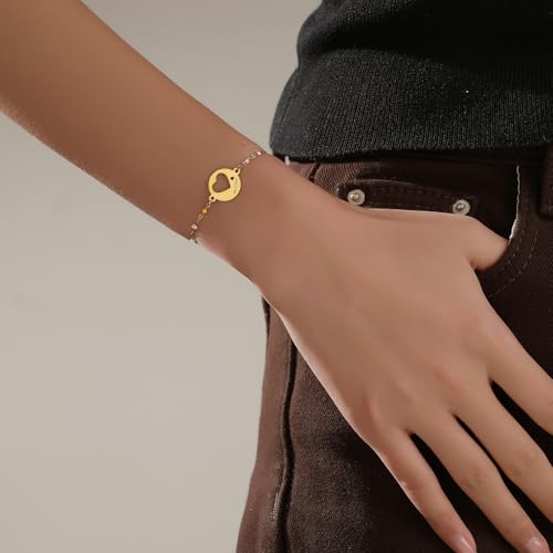 Image of DS Mother Daughter Bracelets Set,18K Gold Plated Stainless Steel Heart Jewelry for Women Girls,Mothers Day Gifts for Mom /Daughter,Adjustable Matching Bracelets for Mommy and Me gift box packaging