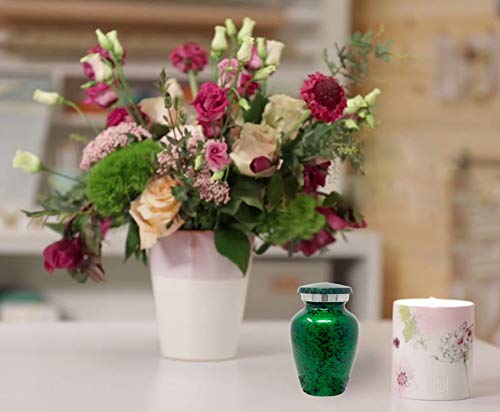 Forever in Our Hearts Classic Keepsake Urns Set of 4 - Beautiful Shades of Mini Keepsakes - Keepsake Urns - Token Urns - Handcrafted & Affordable Mini Urns for Ashes with 4 Velvet Bags (Green)
